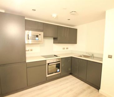 2 bedroom flat to rent - Photo 6
