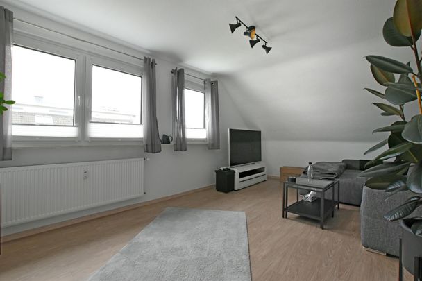 Helle 4-Zimmer-Wohnung in sehr gepflegtem Wohnhaus - begehrte Wohnlage Harleshausen - Foto 1