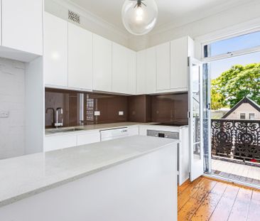 142 Paddington Street - Photo 4