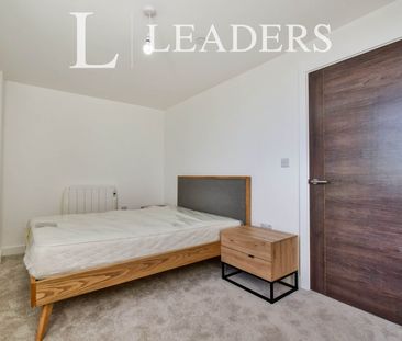 2 bedroom apartment to rent Alexander House, 94 Talbot Road, Old Tr... - Photo 3