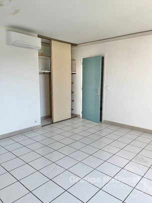 Location Appartement 4 pièces 156m² - Photo 1