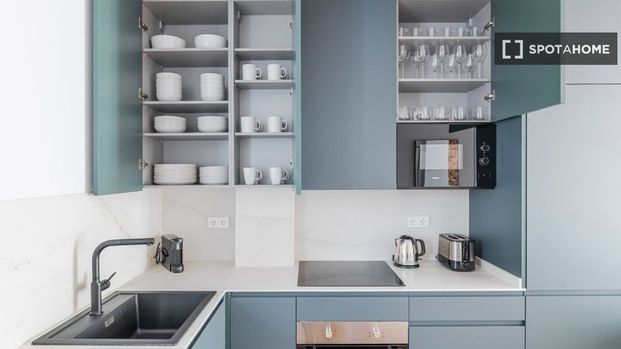 3 room luxury Apartment for rent in Madrid, Autonomous Region of Madrid - Photo 1