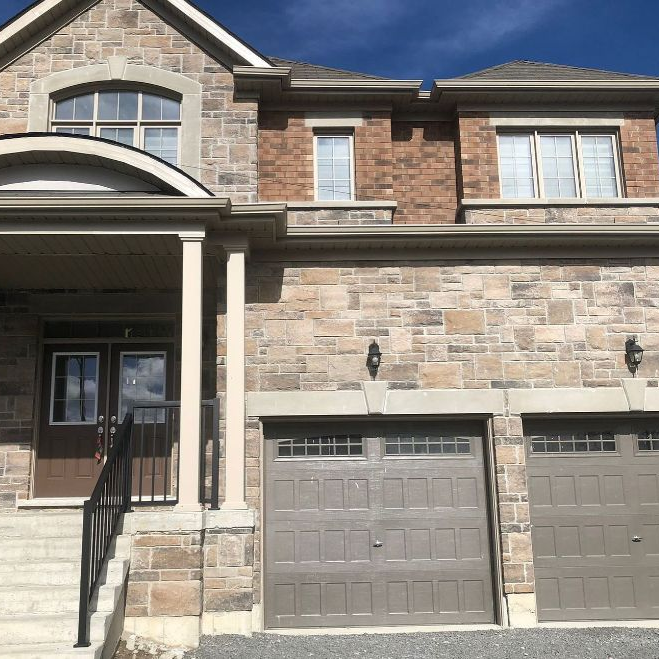 For Lease - 2 Pem Sud Crescent, East Gwillimbury, Ontario - Photo 2