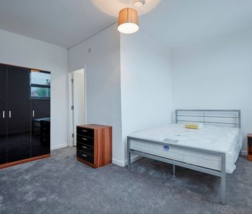 1 Bed Flat, Bignor Street, M8 - Photo 2