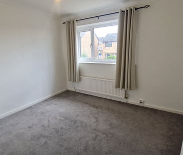3 bedroom terraced house to rent - Photo 6
