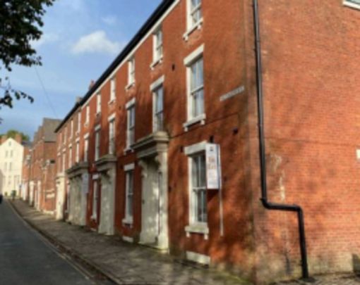 Waltons Parade, Preston - Photo 1