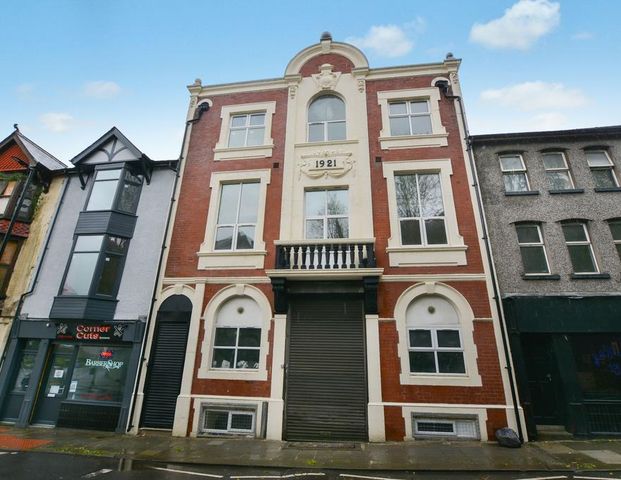 2 bedroom terraced house to rent - Photo 1