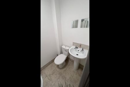 Room in a Shared Flat, Young Village, L5 - Photo 3