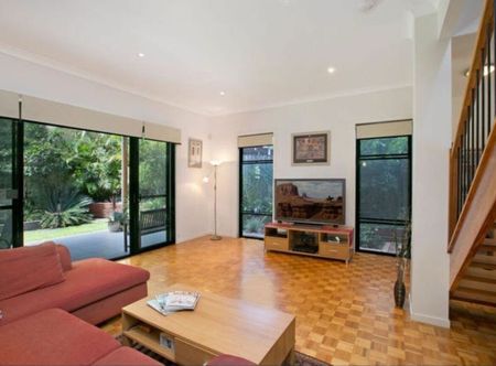 Yeronga - Photo 5