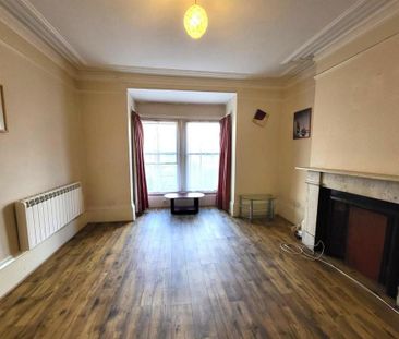 1 bedroom ground floor flat to rent - Photo 4