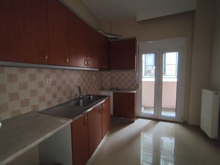 Διαμέρισμα για ενοικίαση Πλατεία Ναυαρίνου (Κέντρο Θεσσαλονίκης) - Photo 2