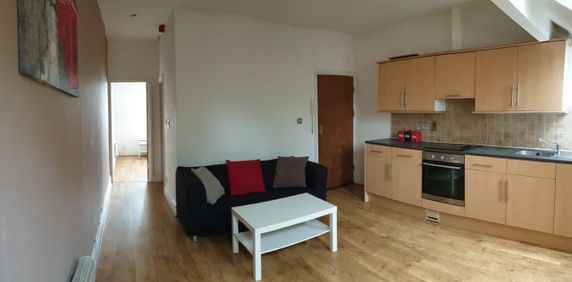 Roundhay Road, Harehills - Photo 2