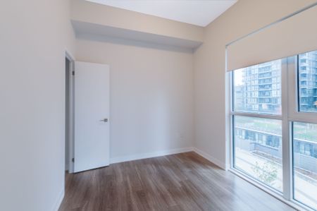 For Lease - 4055 Parkside Village Drive Unit# 723, Mississauga, Ontario - Photo 4