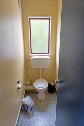 Two more flatmates needed for 2026 - Photo 1