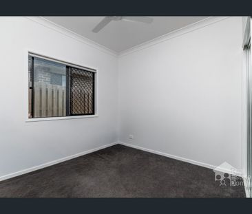 Modern Family Home in Convenient Doolandella Location - Photo 3