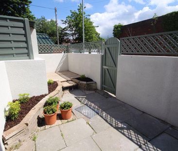 2 bedroom semi-detached house to rent - Photo 4