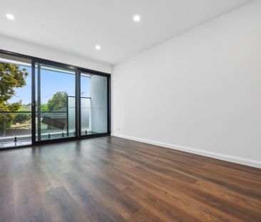 8 Stanford Close (entry via Lebanon Crescent), Mulgrave - Photo 5