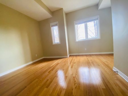 For Lease - 338 London Terrace, Manor Park - Cardinal Glen and Area, Ontario - Photo 4