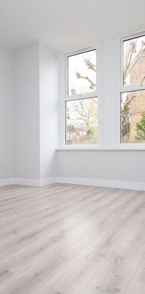 Studio Flat, St Julians Farm Road, SE27 - Photo 1