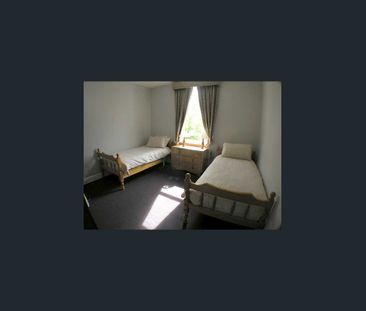 Spacious 4-Bedroom Home With River Views - Photo 6