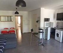Location Appartement 2 pièces 50m² LA CIOTAT 13600 - Photo 4