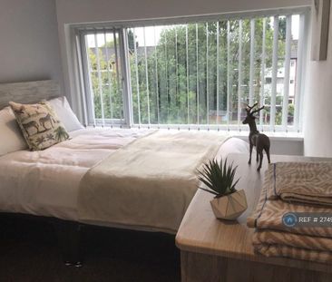 1 bedroom in a house share to rent - Photo 6