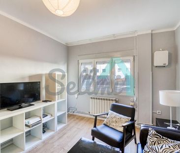 Alquiler de piso en Calle Bermúdez de Castro - Photo 5