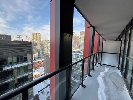 For Lease - 180 Front Street Unit# 2016, Toronto, Ontario - Photo 5