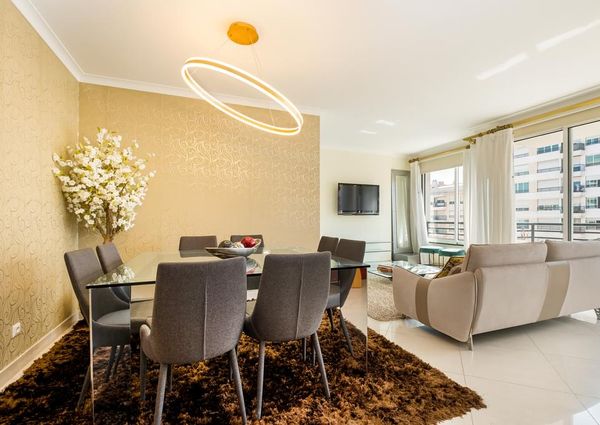 3 Bedroom Apartment with a view, Telheiras, Lisboa