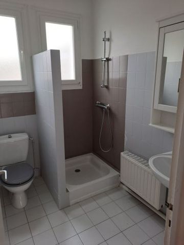 Location Appartement 3 pièces 62m² TULLE 19000 - Photo 3