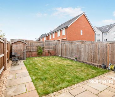 2 bedroom semi-detached house to rent - Photo 2