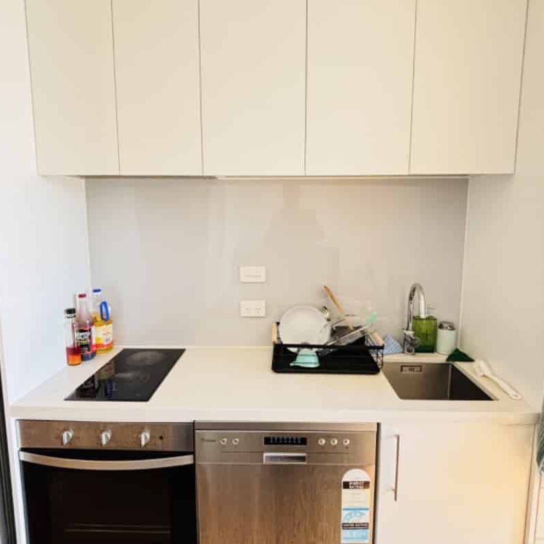 One weeks Free rent - Photo 1