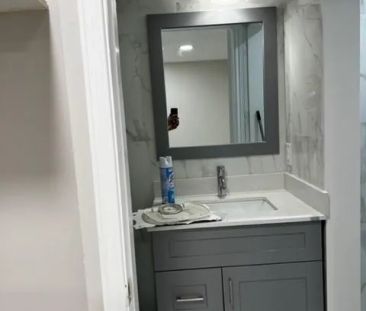 411 BRISTOL ROAD W - Photo 5