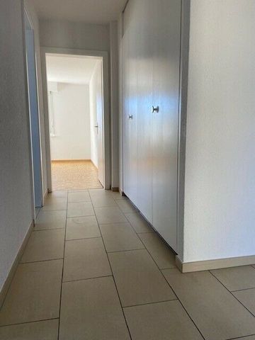 APPARTEMENT DE 5½ PIECES DANS UN QUARTIER FAMILIAL - Foto 3