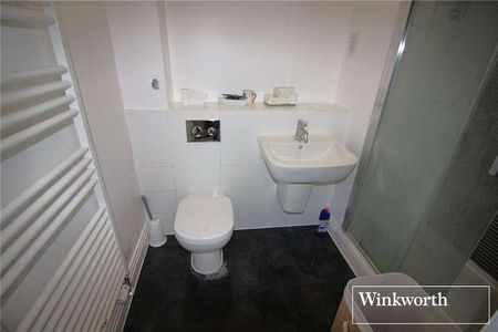 Studio Way, Borehamwood, Hertfordshire, WD6 - Photo 3