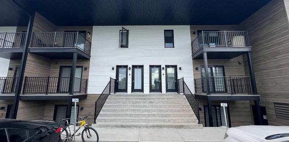4 ½ à louer dès maintenant, 1280$/mois, 1er mois de loyer gratuit. - Photo 2