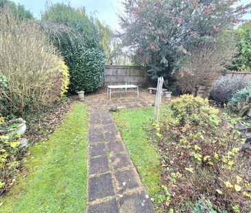 3 bedroom detached house to rent - Photo 4