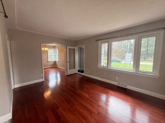 For Lease - 63 Greenfield Drive, London South, Ontario - Photo 1