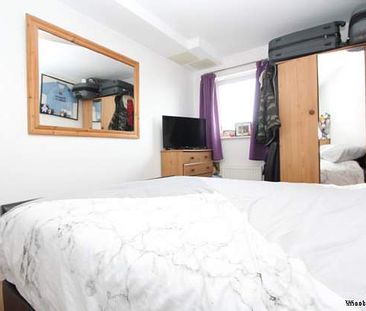 2 bedroom property to rent in Southend On Sea - Photo 6