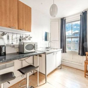 Marloes Road, South Kensington, London, W8 flat to rent - Photo 3