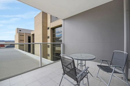 Unit 506/20 Hindmarsh Square, Adelaide. - Photo 3