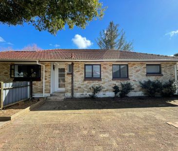 Oldy but a Goldy! Freshly Renovated & Ready to Move In! - Photo 4