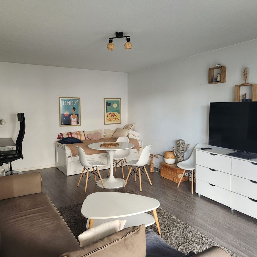 Location Appartement 2 pièces 52m² BORDEAUX 33000 - Photo 1