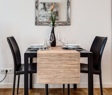 Exclusive, very quiet 1-room apartment in Arabellapark - Photo 2