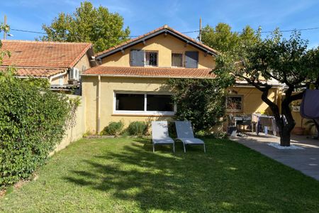 MAISON 135M² 5 CHAMBRES LES MILLES - Photo 2