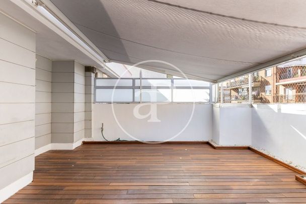 3 bedroom luxury penthouse for rent in Valencia, Spain - Photo 1