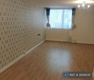 3 bedroom end of terrace house to rent - Photo 1