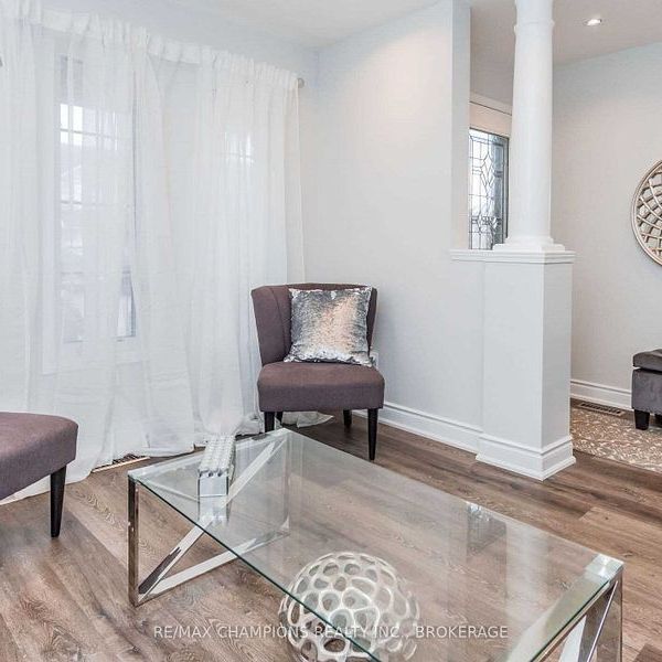 For Lease - 49 Convoy Crescent, Vaughan, Ontario - Photo 1