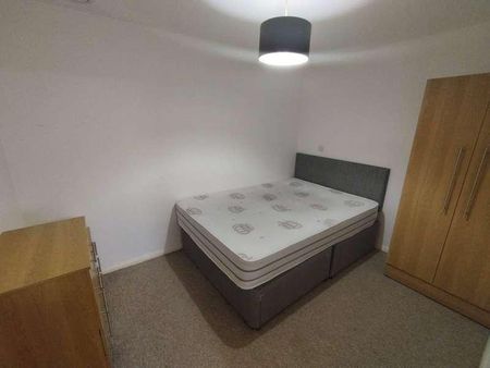 Friars Wharf Apartments, Gateshead, Newcastle Upon Tyne, NE10 - Photo 3