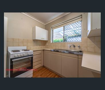 OVER 55'S COMPLEX - PERFECT PLACE TO RETIRE - Photo 1